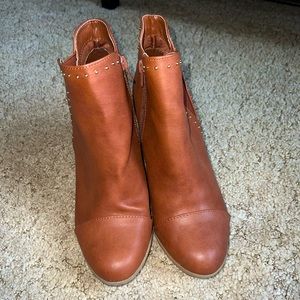 Lightly worn Lauren Conrad Booties